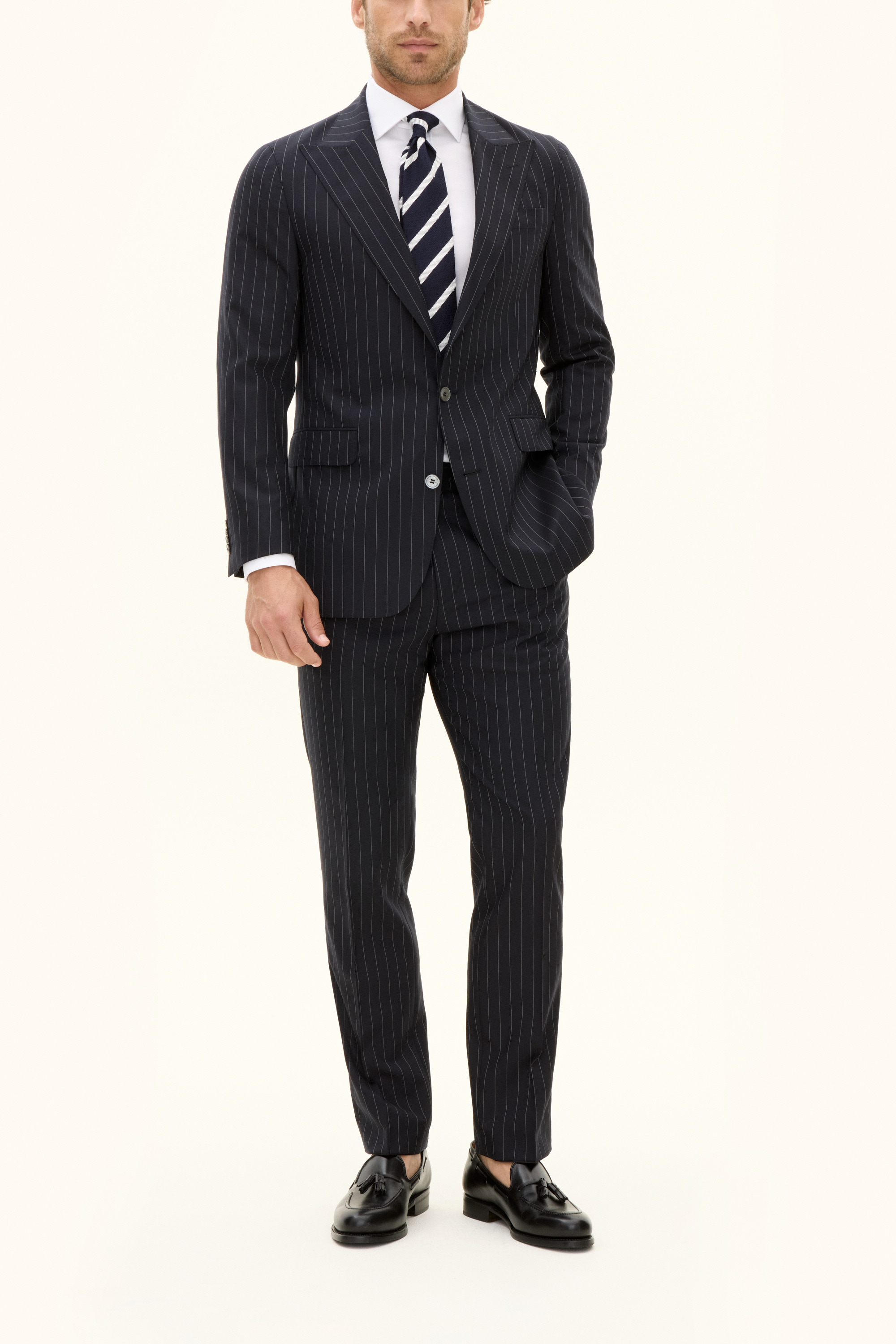 Oscar Jacobson - Regular Fit Kritstrecksrandig Kostym - stl. 54 - Svart - Herr